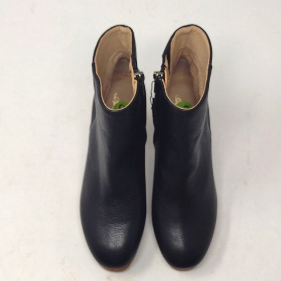 American Rag Women's Hayes Leather Block Heel Boots - Picture 6 of 10